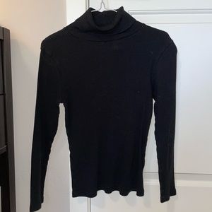 Ribbed turtleneck long sleeve